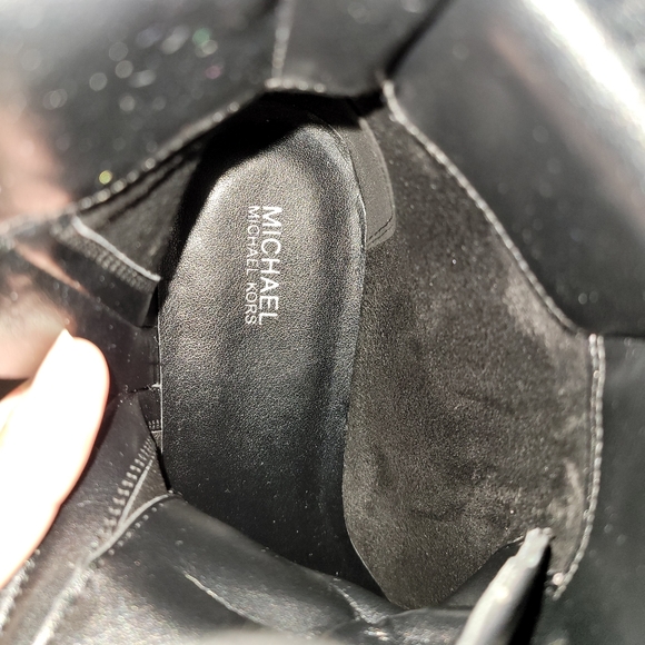 Boot(SOLD) - Picture 2 of 2